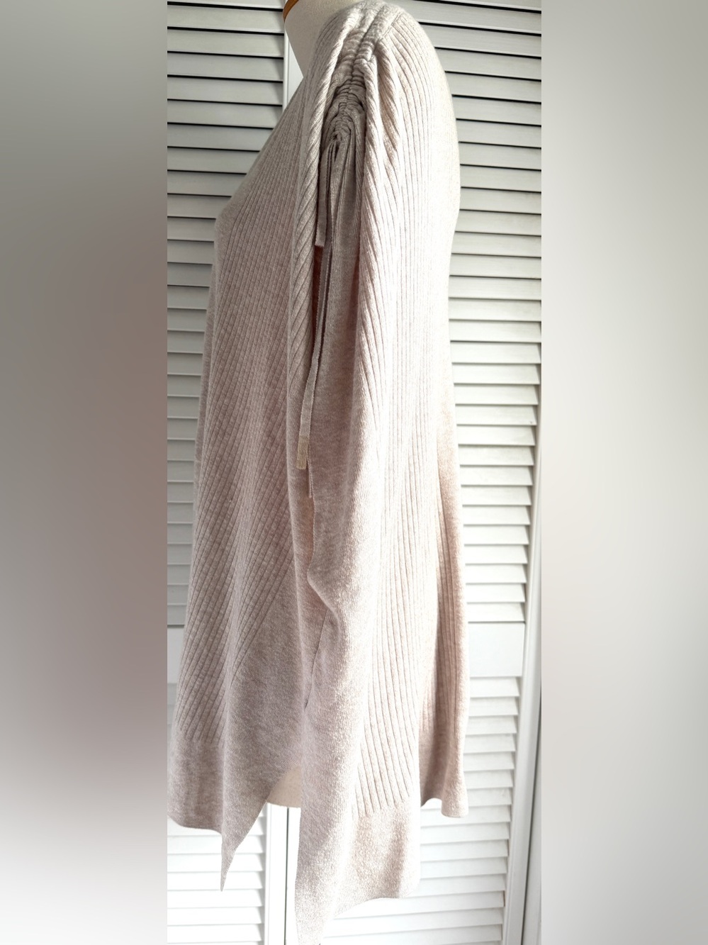 XS🤎 Splendid Cashmere Blend Oatmeal Ribbed Tie Shoulder Open Relaxed Cardigan - Picture 6 of 10